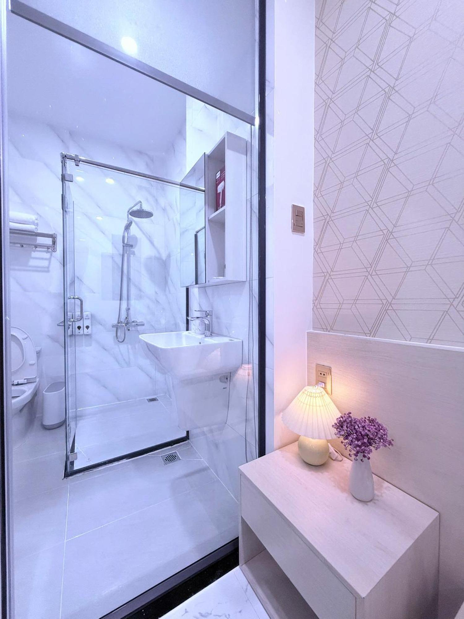 Hotel The Luxury *